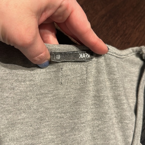 Woman's Karv Shirt - Size XS - (#22) - Picture 2 of 6